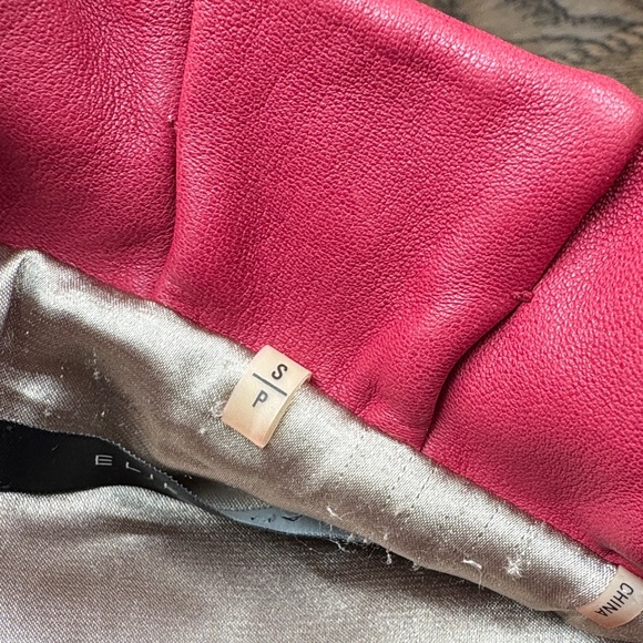 Elie Tahari Women's Red Leather Jacket Size Small - Picture 12 of 16